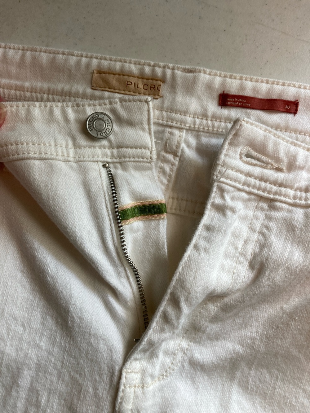 Pilcro Cream-Label Off  White Distressed Denim Jeans - Picture 15 of 15